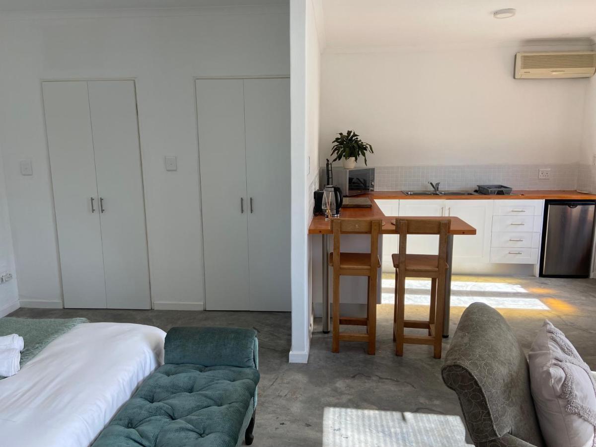 서머싯웨스트 4 On Belmont Avenue 아파트 외부 사진